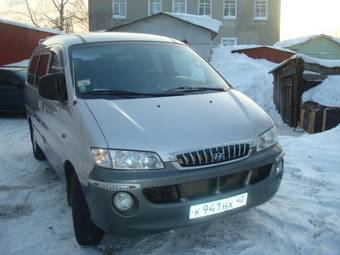 2000 Hyundai Starex Pictures