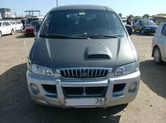 2000 Hyundai Starex Pictures