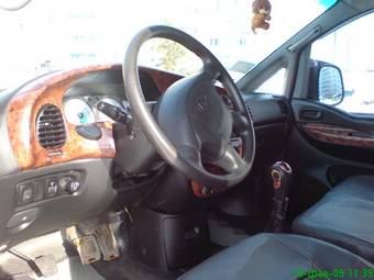 2001 Hyundai Starex Pictures