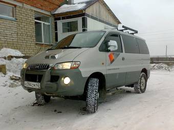 2001 Hyundai Starex Pictures