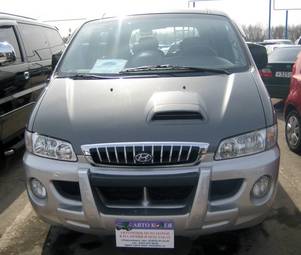 2001 Hyundai Starex Pictures