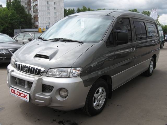 Hyundai starex 2001