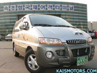 2002 Hyundai Starex Pictures