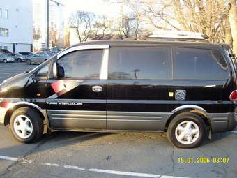 2002 Hyundai Starex Pictures