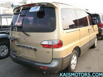 2002 Hyundai Starex Pics