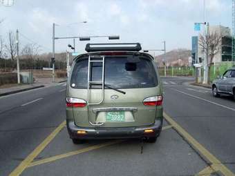 2002 Hyundai Starex Pictures