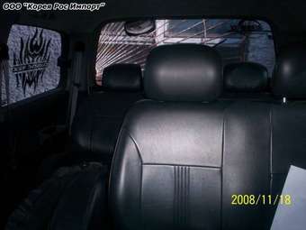 2002 Hyundai Starex Pictures