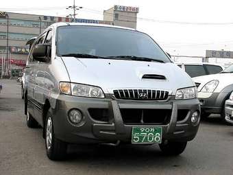 2002 Hyundai Starex Pictures