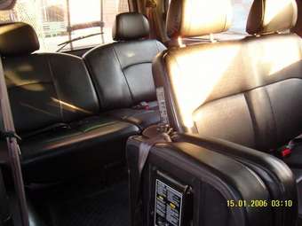 2002 Hyundai Starex Photos