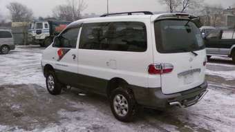 2002 Hyundai Starex Pics