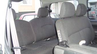 2002 Hyundai Starex Photos