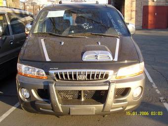 2002 Hyundai Starex Photos