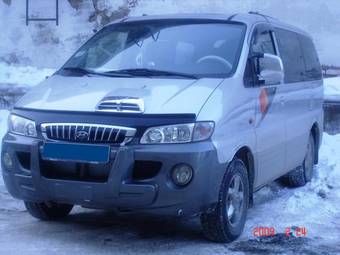 2002 Hyundai Starex