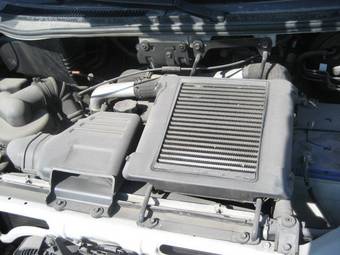 2002 Hyundai Starex Pictures