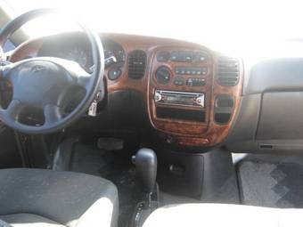 2002 Hyundai Starex Pictures