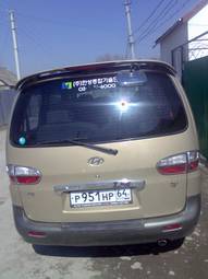 2002 Hyundai Starex Photos