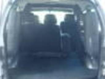 2002 Hyundai Starex Photos