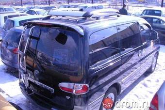 2002 Hyundai Starex Pictures