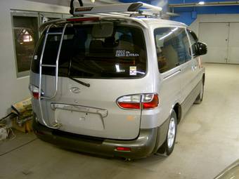 2002 Hyundai Starex Pictures