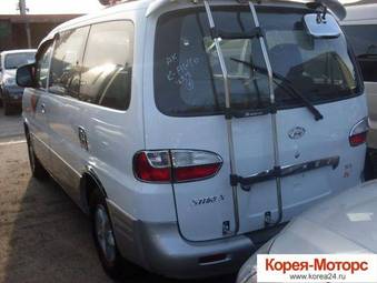 2002 Hyundai Starex Pictures