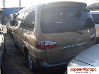 2002 Hyundai Starex Pictures