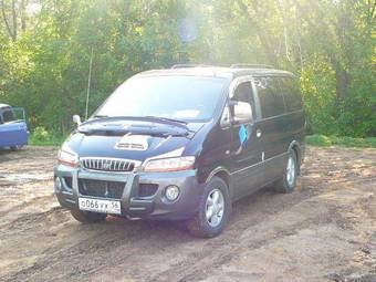 2002 Hyundai Starex Wallpapers