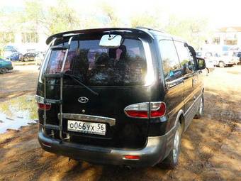 2002 Hyundai Starex Pictures