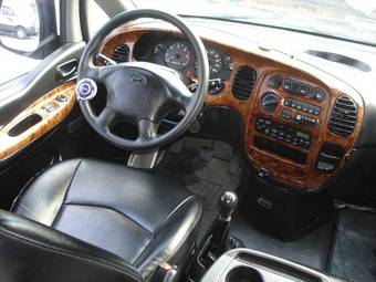 2002 Hyundai Starex Pictures
