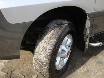2002 Hyundai Starex Photos