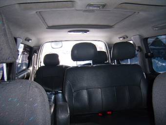 2002 Hyundai Starex Photos