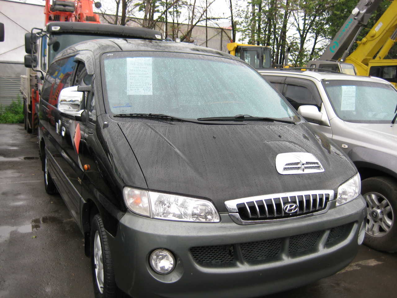 2002 Hyundai Starex