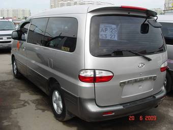 2002 Hyundai Starex Pictures
