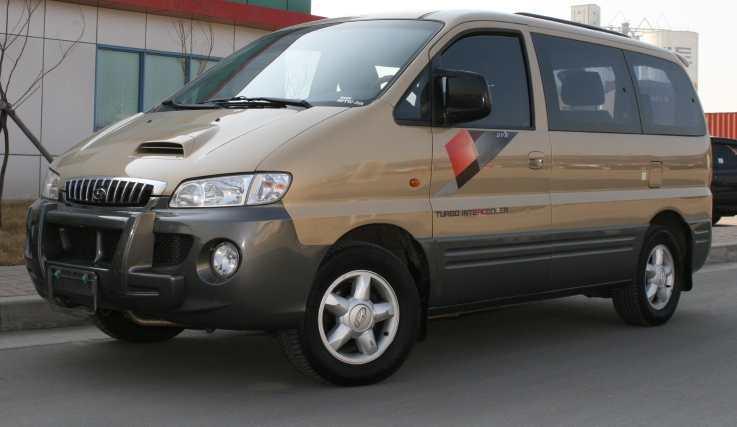 2002 Hyundai Starex