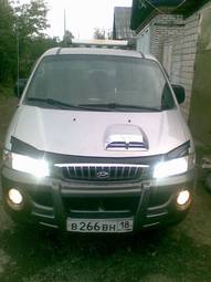 2002 Hyundai Starex Pics