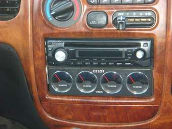 2003 Hyundai Starex Pics