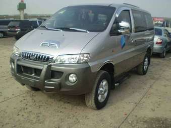 2003 Hyundai Starex Pictures