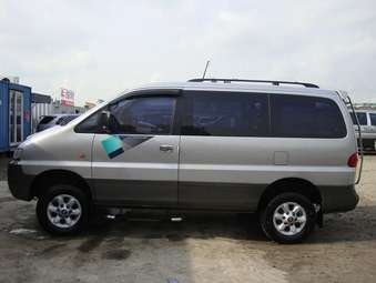 2003 Hyundai Starex Pictures