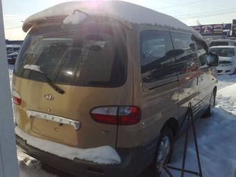 2003 Hyundai Starex Pics