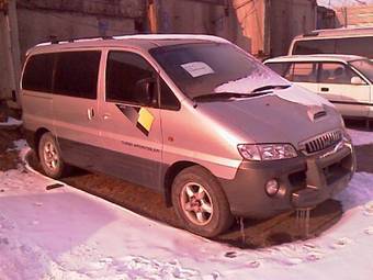 2003 Hyundai Starex Wallpapers