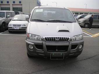 2003 Hyundai Starex