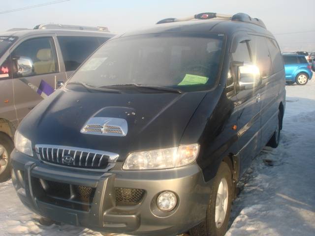 2003 Hyundai Starex