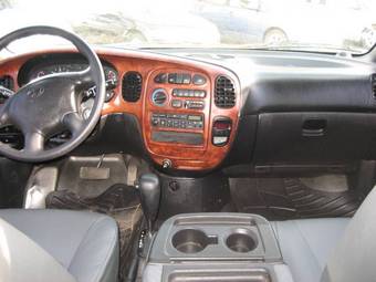 2003 Hyundai Starex Pictures