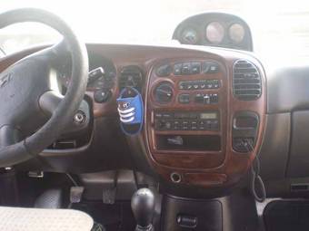 2003 Hyundai Starex Photos