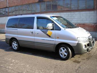 2003 Hyundai Starex Pictures