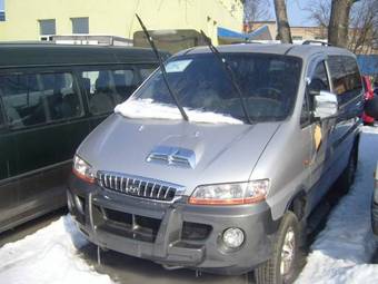 2003 Hyundai Starex Pictures