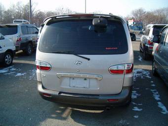 2003 Hyundai Starex Photos