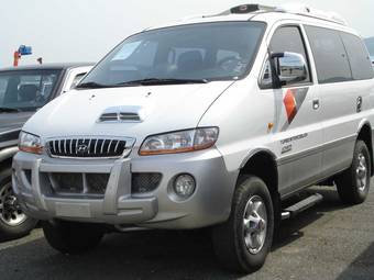 2003 Hyundai Starex Pictures