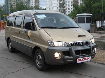 2003 Hyundai Starex Pictures