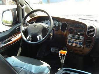 2003 Hyundai Starex Pictures