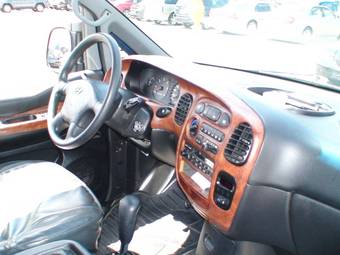 2003 Hyundai Starex Pictures